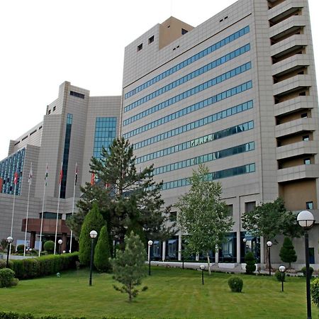 International Hotel Tashkent Exterior photo